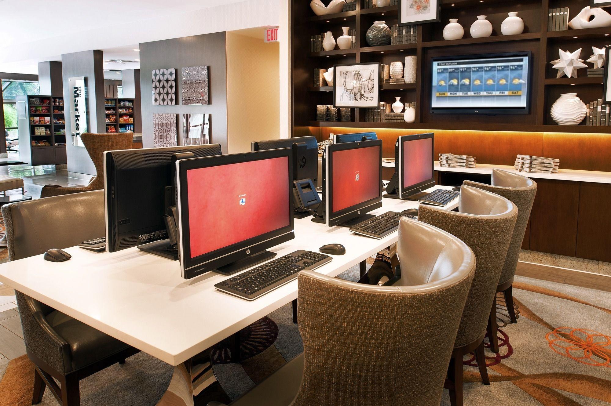Marriott St. Louis Airport 3* Edmundson