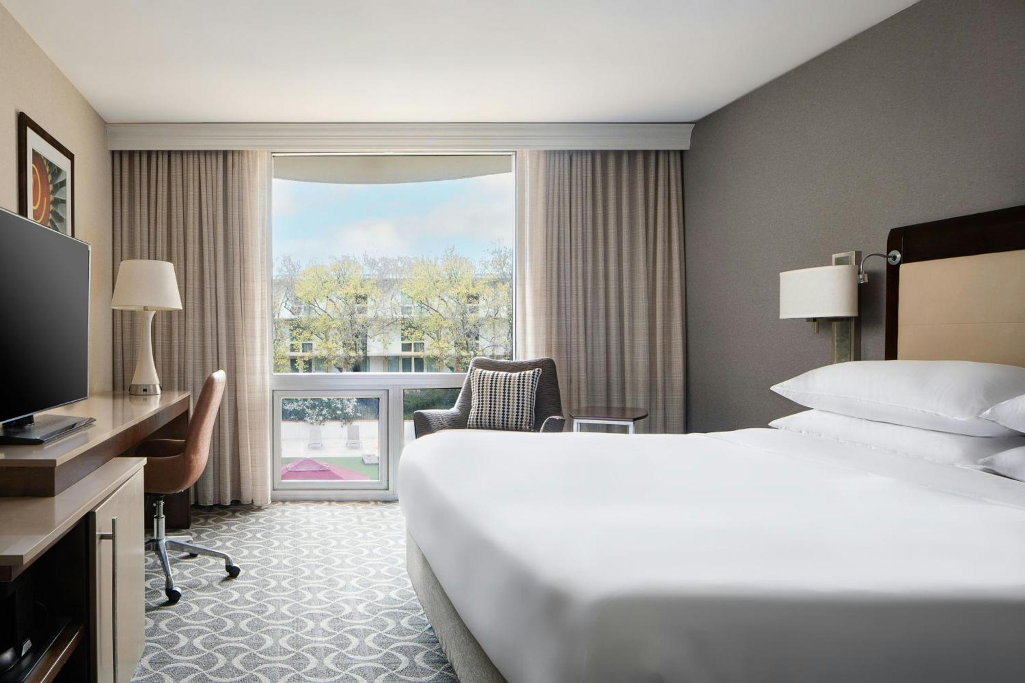 Marriott St. Louis Airport Edmundson