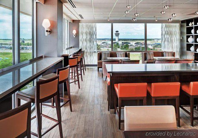 Marriott St. Louis Airport Hotel 3*